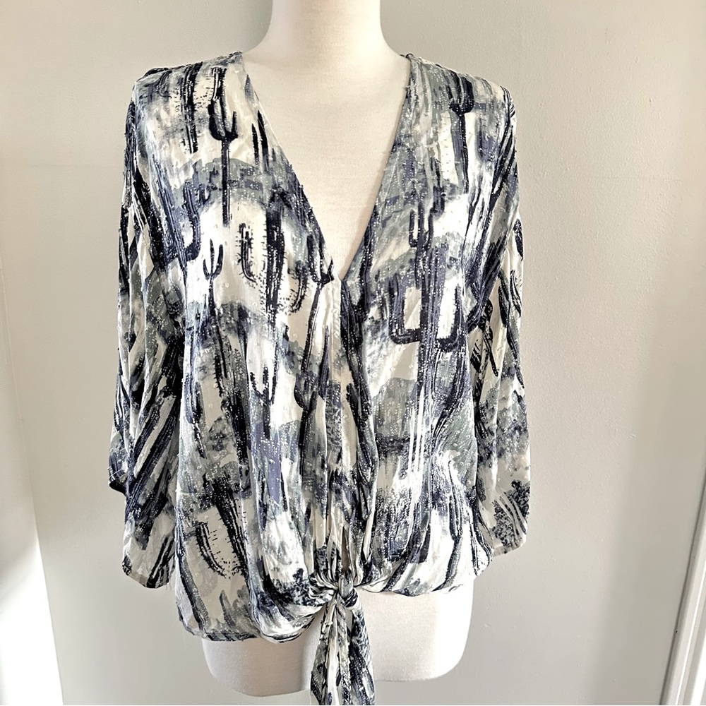 Lovestitch Top Size Medium
